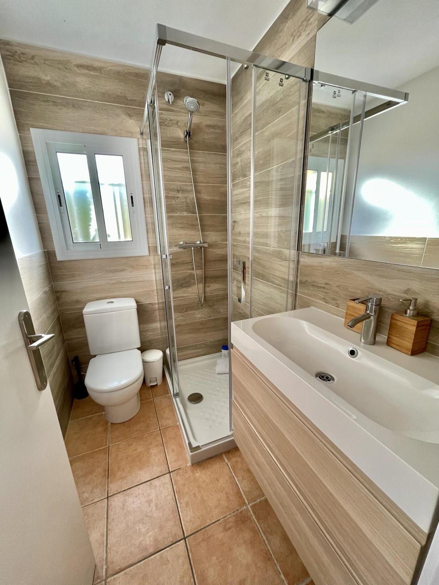 Casa Independientegardenviews2 Bedrooms Barcelona Exteriör bild